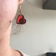 Boucles d'oreilles Cœurs rouges et noirs